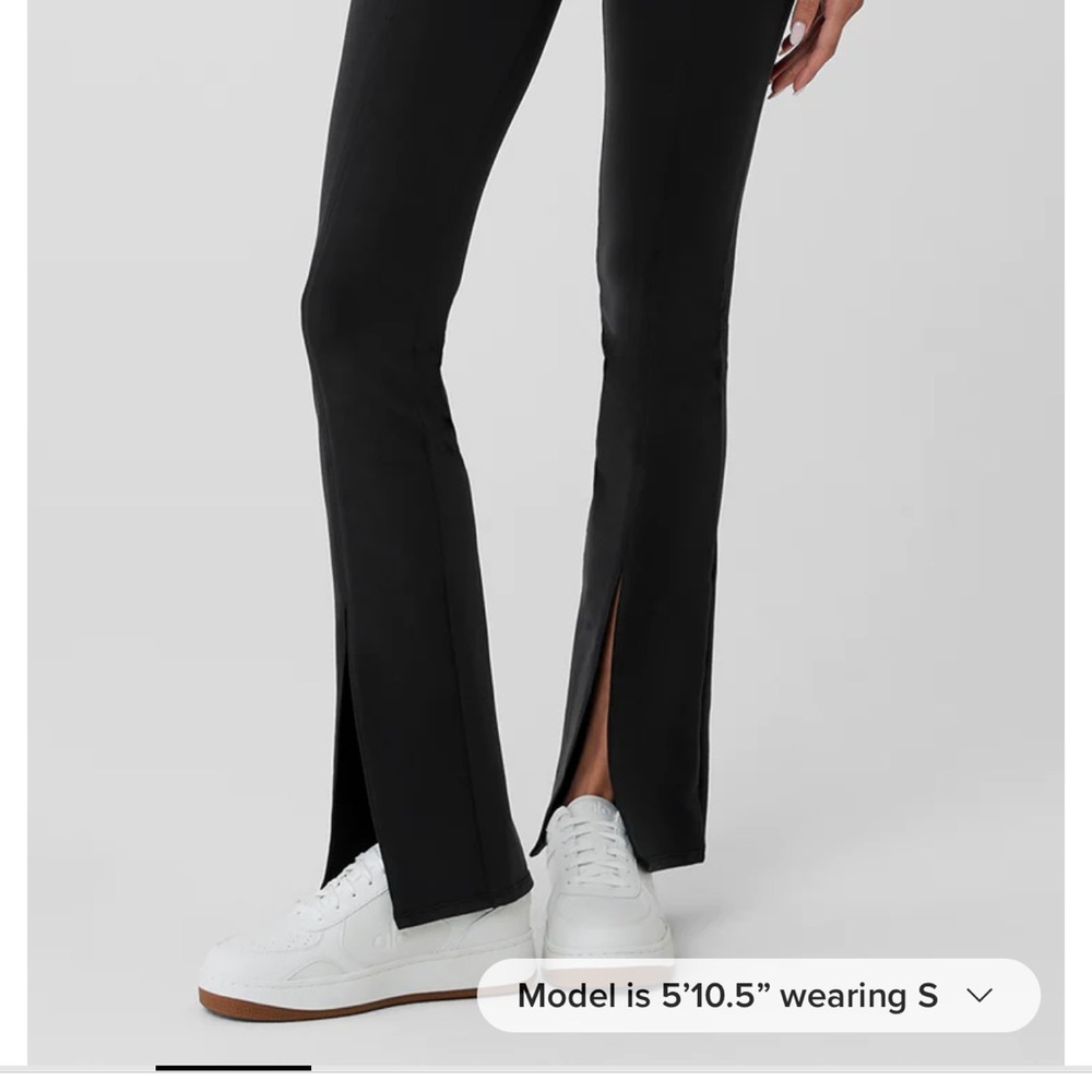 Alo Airbrush High-Waist Flutter Legging NEW